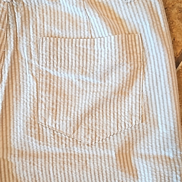 Seersucker Tan and White Striped Shorts - Picture 3 of 6